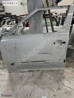 SKODA YETİ SOL ÖN KAPI ORİJİNAL ÇIKMA