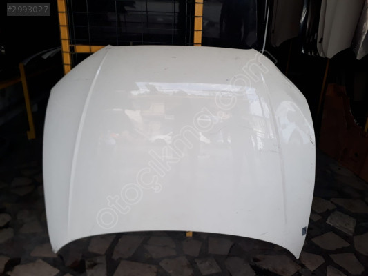 AUDİ A3 BEYAZ KAPUT