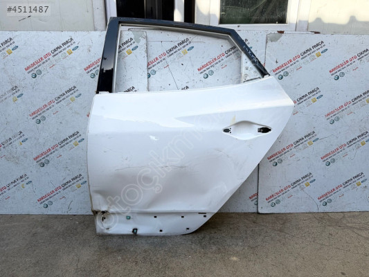 Hyundai x35 sol arka kapı (hasarlı)