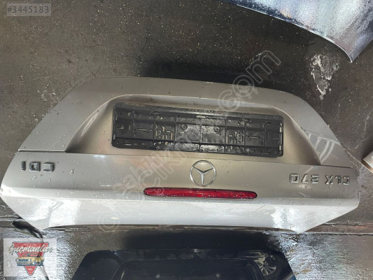 MERCEDES CLK 270 BAGAJ KAPAĞI 05336734493