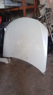 SUBARU İMPREZA ÖN KAPUT HATASIZ