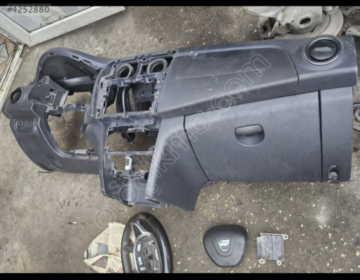 DACİA SANDERO KOMPLE GÖGÜS SETİ 2015-2020