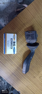 Opel Corsa b silecek kolu çıkma orjinal