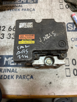 ÇIKMA TOYOTA YARIS 89541-52031 44510-52190 ABS BEYNİ&POMPASI