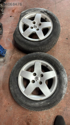 PEUGEOT   207   -  4 bijon 15 inç jant