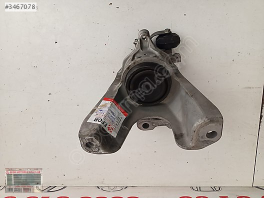 HONDA CIVIC FC5 ORJİNAL ÇIKMA SAĞ ÖN MOTOR KULAĞI 16-21