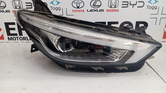 MG ZS ORJİNAL ÇIKMA SAĞ ÖN FAR 23-25