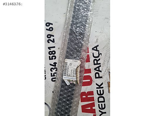 Opel Meriva A Sol arka kapı çıtası