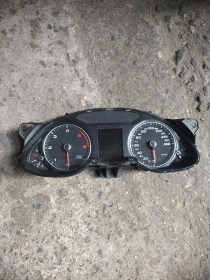 AUDİ A4 KİLOMETRE SAATİ ORJİNAL 8K0920931J