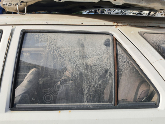 SKODA FAVORIT SOL ARKA KAPI CAMI