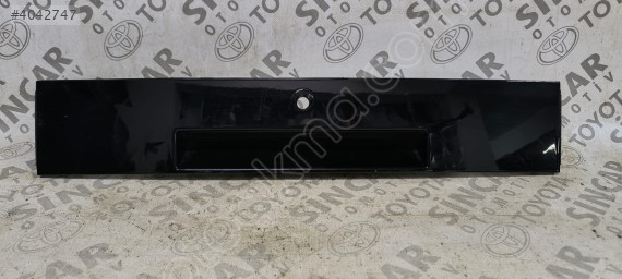 HYUNDAİ SANTA-FE SANTAFE ARKA BAGAJ ORTA KAPLAMA 87311-P6010