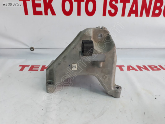 Mercedes C 205 MOTOR BAĞLANTI KULAĞI A6262230100 DİZEL