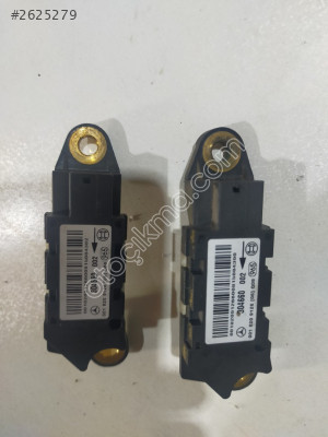 MERCEDES CLS C219 DARBE SENSÖRÜ 001 820 9126 B
