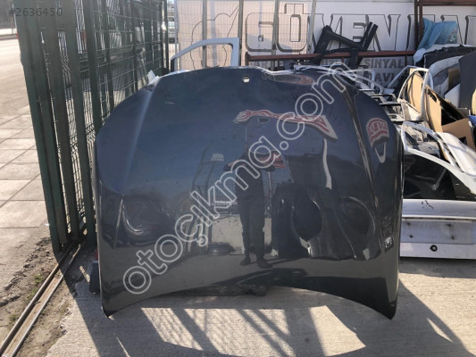 MERCEDES E SERİ W212 MAKYAJLI ÖN KAPUT