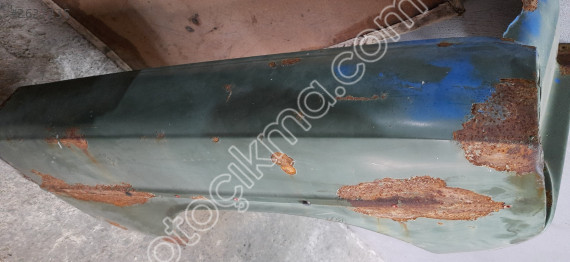 Mercedes w115 ön sağ çamurluk