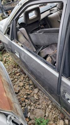 OPEL OMEGA A SAG ARKA KAPI.OTO ERKAN ÜNYE