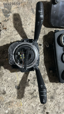 Fiat Egea Cross sinyal silecek kolu