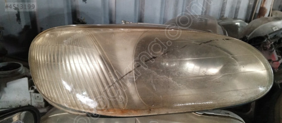 Ford Escort sağ ön far