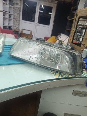 Skoda octavia sağ ön sis farı