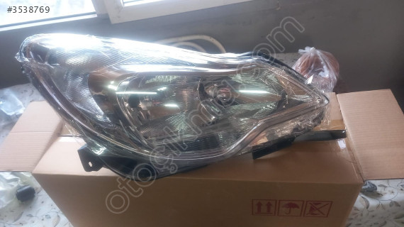 OPEL CORSA D MAKYAJLI SAG FAR.OTO ERKAN ÜNYE