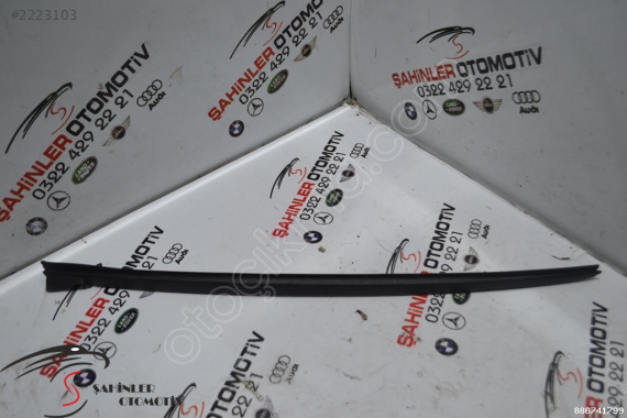 BMW 3 SERİSİ G20 G28 SOL ÖN KAPI ÇITASI 7427873