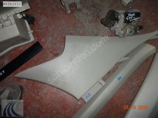 TOYOTA COROLLA 2012 ÇIKMA SAĞ ARKA ÜST DİREK PLASTİĞİ