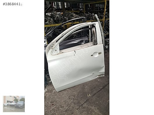 2016 Mitsubishi L200 Sağ Ön Kapı - Ünallar Oto Yedek Parça