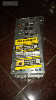 VOLKSWAGEN GOLF 1.6 TDI CLH MOTOR SİLİNDİR KAPAK 04L103373E