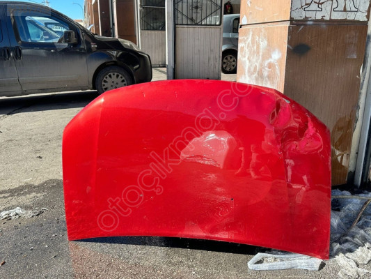 DACİA SANDERO STEPWAY KIRMIZI MOTOR KAPUTU ORJINAL