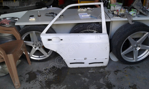 MERCEDES E180 E200 E220 E250 E280 W124 SAG ARKA KAPI