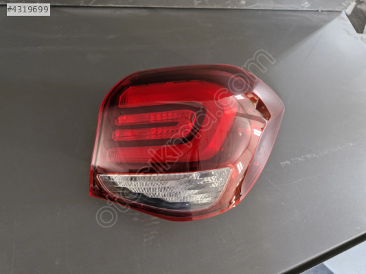 HYUNDAİ İ20 SAĞ ARKA DIŞ STOP LAMBASI SIFIR 2017-2019