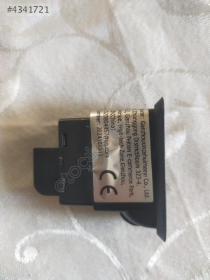 PORSCHE CAYENNE TEKLİ CAM DÜĞMESİ 971959855C