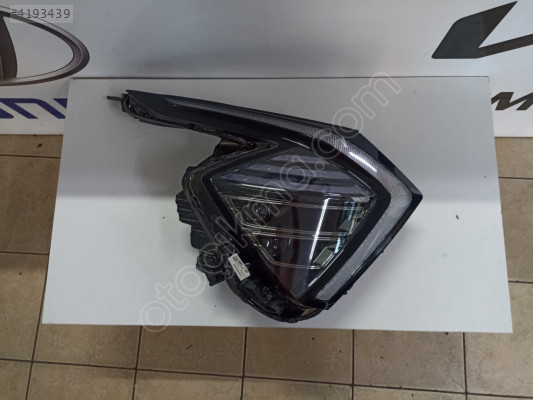 KİA SPORTAGE 2022-2025 SAĞ FAR MERCEKLİ ORİJİNAL ÇIKMA