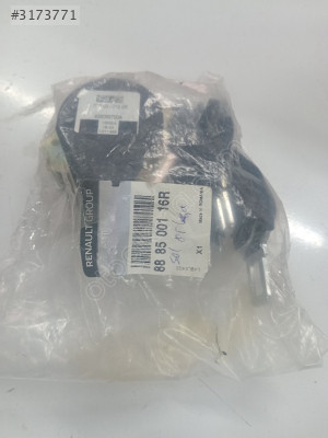 Dacia duster XJD arka emniyet kemeri sol 888500116R
