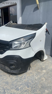 RENAULT TRAFİC3 SOL ÖN PODYE ÇEYREK OTO FEDAİ