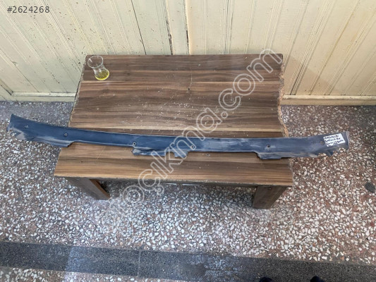 MİTSUBİSHİ GALANT ÖN CAM IZGARASI 1990 MODEL ORJİNAL ÇIKMA