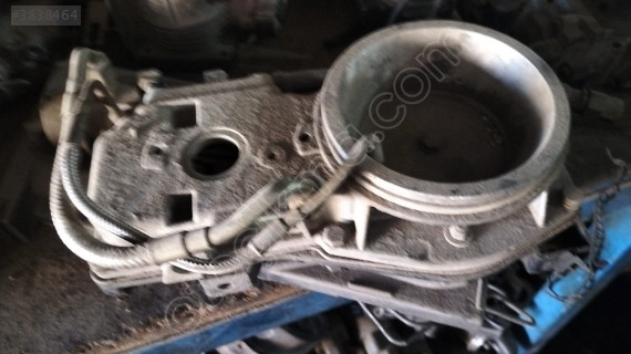 Audi 80 1990 2.0/Hava hacmi ölçer miktar bölücü/026133353D