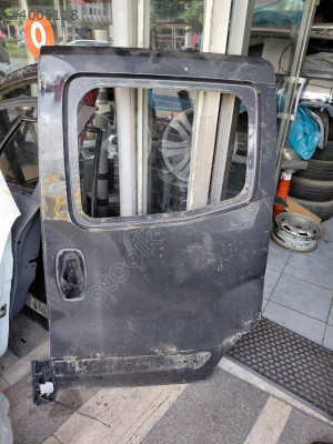 Fiat fiorina sol sürgülü kapı orijinal  çıkma alkal otomotiv rize