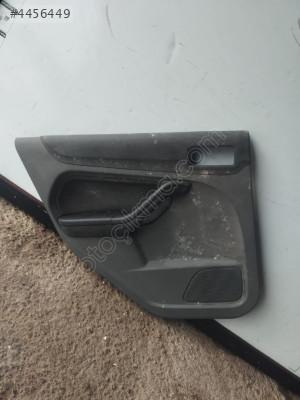 Ford focus 2005 sol arka kapı döşeme çıkma orjinal
