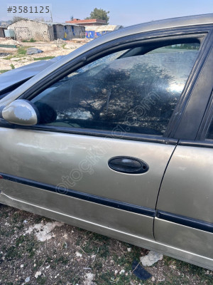RENAULT LAGUNA SOL ÖN KAPI
