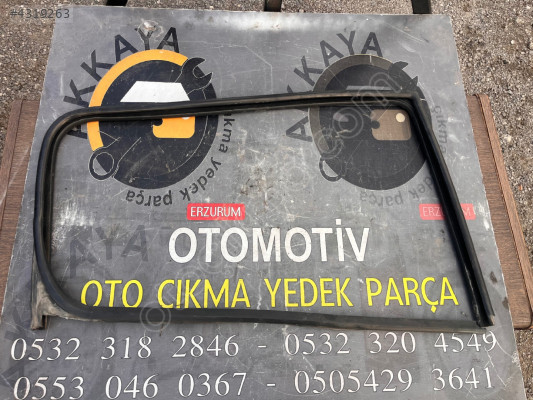 Peugeot 307 Sağ Arka Cam Fitili Orjinal Çıkma