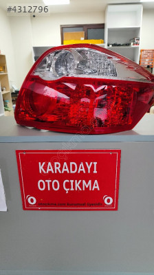 Toyota Auris Orjinal Sağ Arka stop 09/13 8155102540