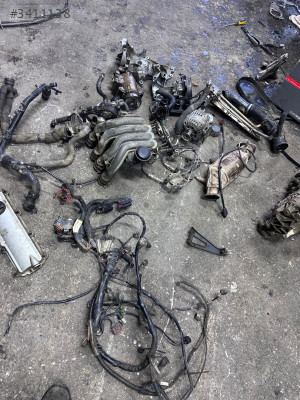 Audi A4 1.6  Alz Komple Motor