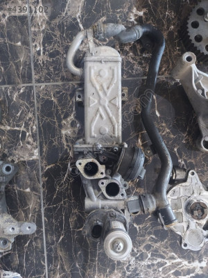 VW PASSAT B7 2.0 TDİ ÇIKMA EGR VALFİ VE KÜTÜĞÜ