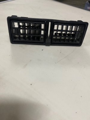 R9 kalorifer ızgarası