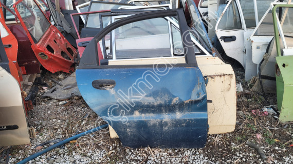 Daewoo lanos sağ arka kapı