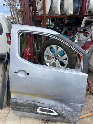 Peugeot rifter sağ ön kapı çıkma