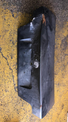 BMW 3 SERİSİ e46 bagaj kapağı