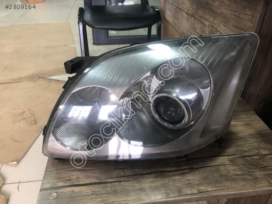 TOYOTA AVENSİS XENON SOL FAR