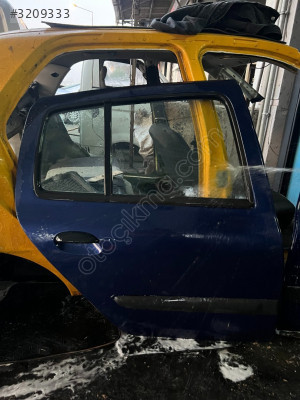 Renault Clio 2 Sağ Arka Kapı Parçası - Mert Oto Çıkma Parç